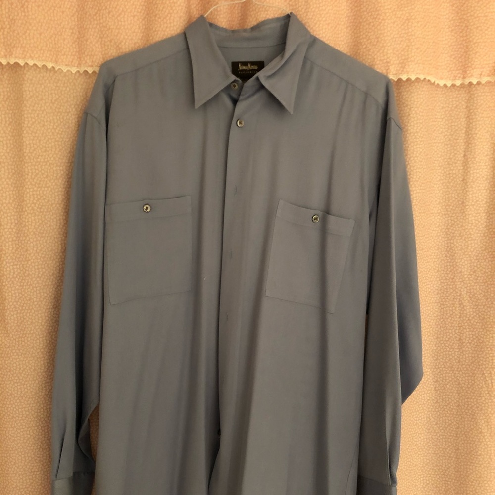 Neiman Marcus Casual Button Down
